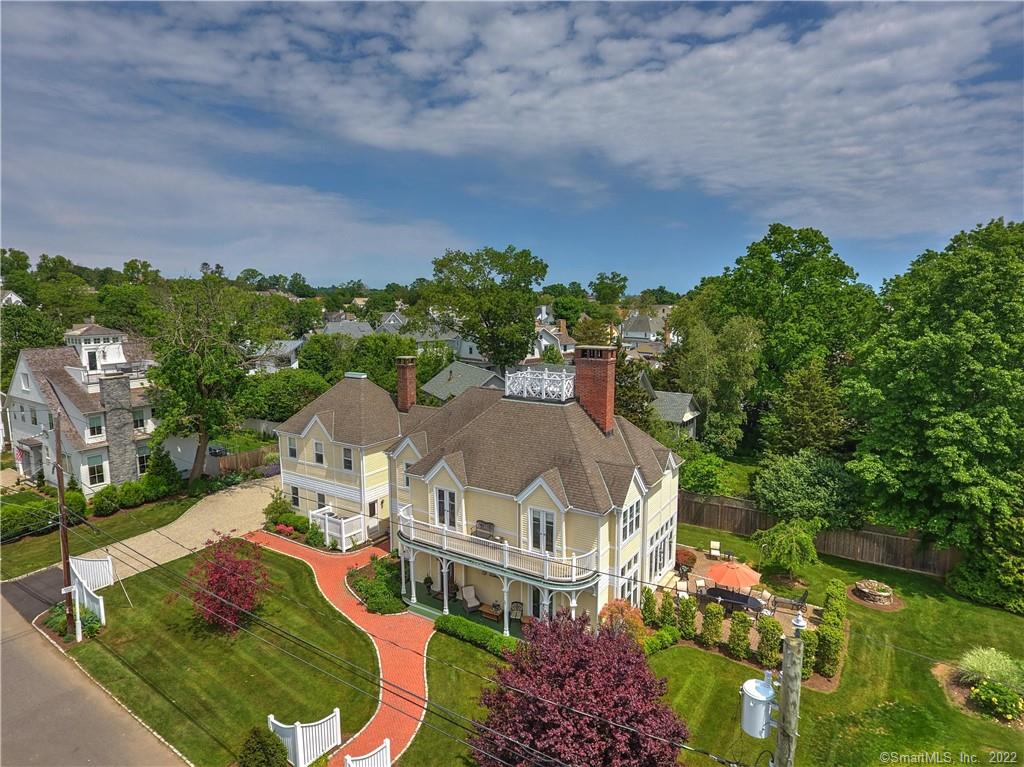 8 Apple Tree Trail, Westport, CT 06880 single family home sold