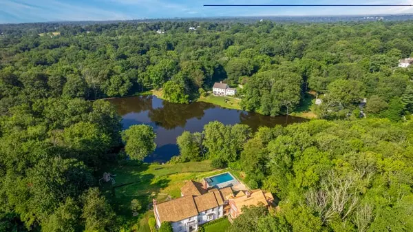 This home is near Mathers Pond, Darien, CT